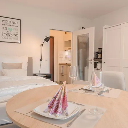 Zentral Nah Mhh Terrasse Komfort - Haustiere Willkommen Appartement *
