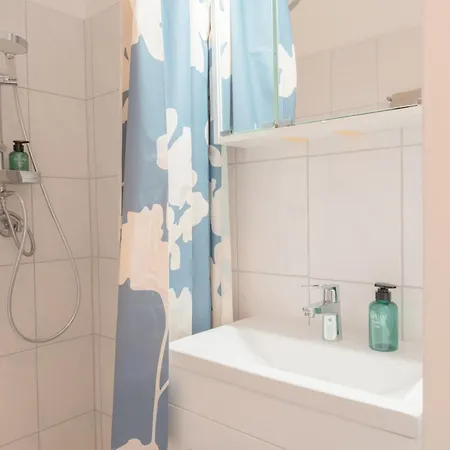 Zentral Nah Mhh Terrasse Komfort - Haustiere Willkommen Apartment